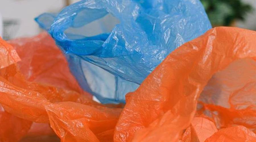 حملة-مجتمعية-للحد-من-استخدام-الأكياس-البلاستيكية