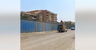 الانتهاء-من-وضع-صدادات-حديدية-بمحيط-إغلاق-شارع-الهرم-لإنشاء-محطة-مترو.فيديو