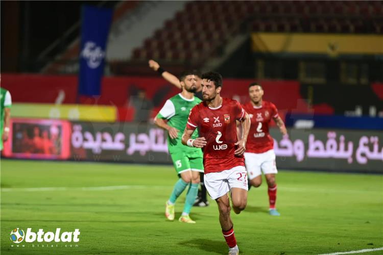فيديو-|-طاهر-محمد-طاهر-يغادر-مباراة-الأهلي-وغزل-المحلة-مصابًا