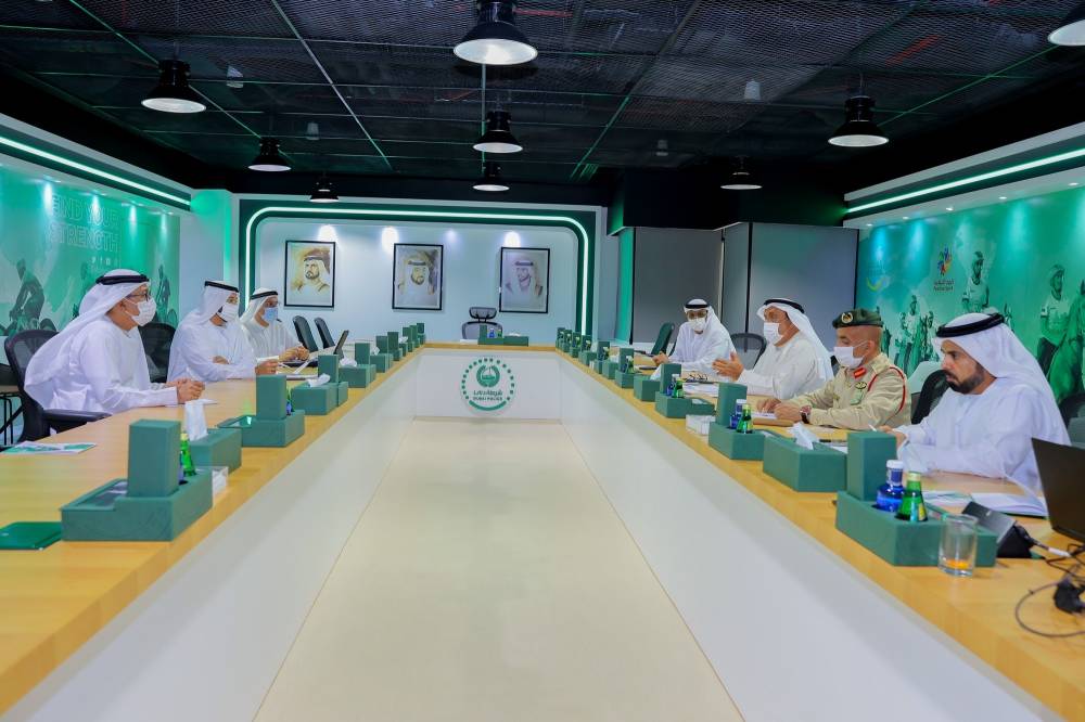 اللجنة-العليا-للشؤون-البحرية-في-دبي-تستعرض-الإنجازات