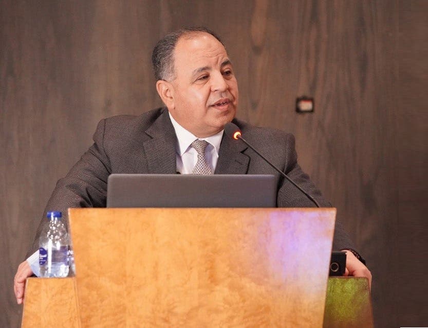مصر تعدل التعريفة الجمركية لتحفيز الصناعة وجذب الاستثمار