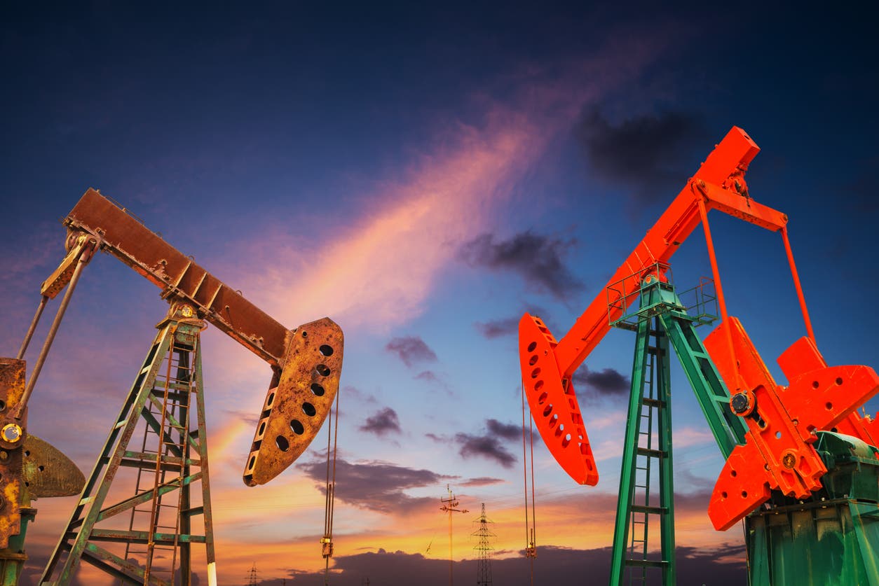 أسعار النفط ترتفع مع انتعاش متوقع للطلب في ثاني أكبر اقتصاد بالعالم