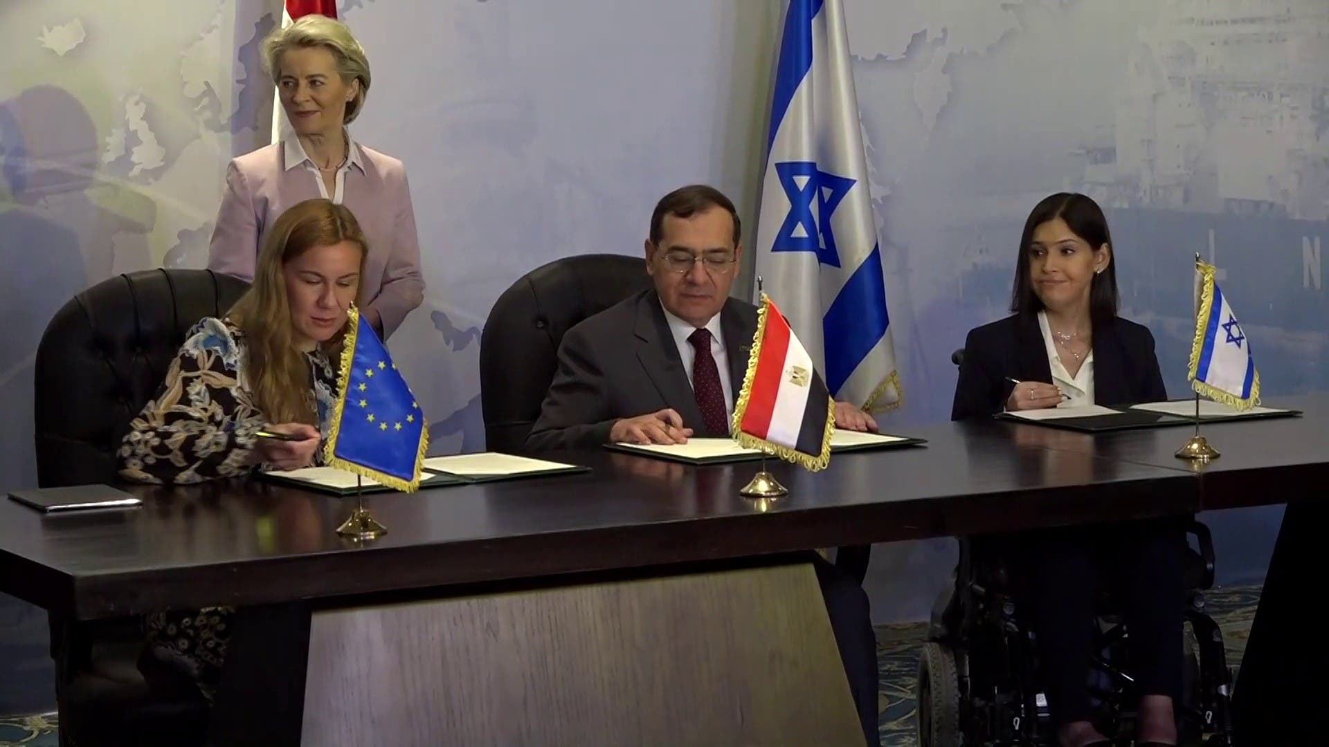الاتحاد الأوروبي وإسرائيل ومصر يوقعون اتفاقا لتعزيز صادرات الغاز لأوروبا