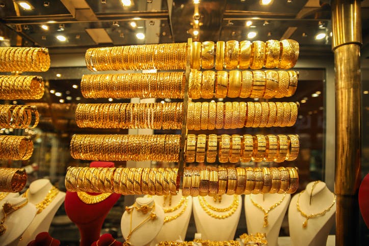 سعر الذهب في مصر يتجه للارتفاع.. هل هذا الوقت مناسب للشراء؟