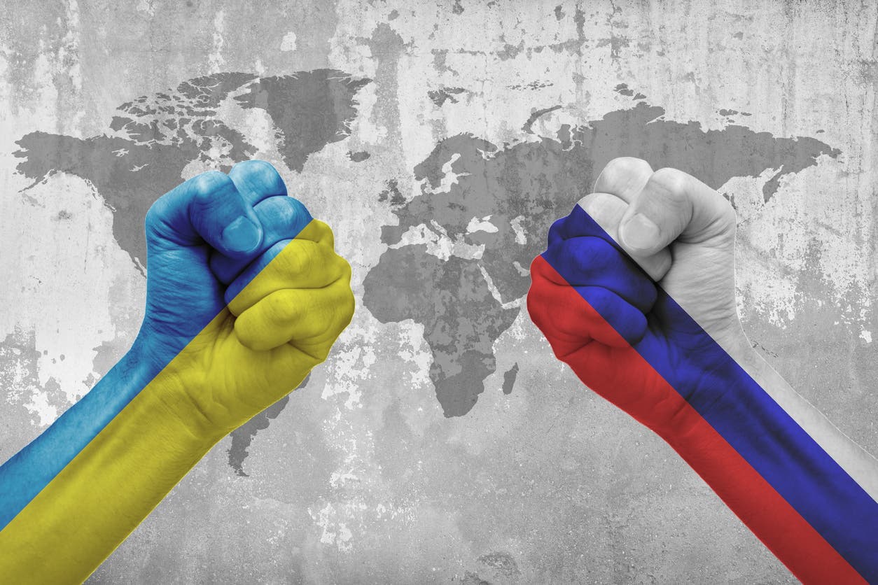 منظمة دولية تحذّر: الاقتصاد العالمي سيدفع ثمناً باهظاً للحرب في أوكرانيا