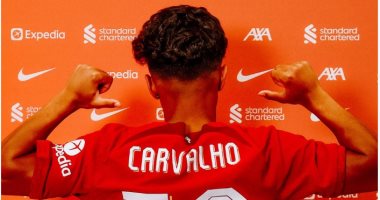 أعلن ليفربول عن توقيع مهاجم فولهام البرتغالي فابيو كارفالو