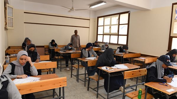 الثانوية-العامة-2022.-انطلاق-امتحان-الديناميكا