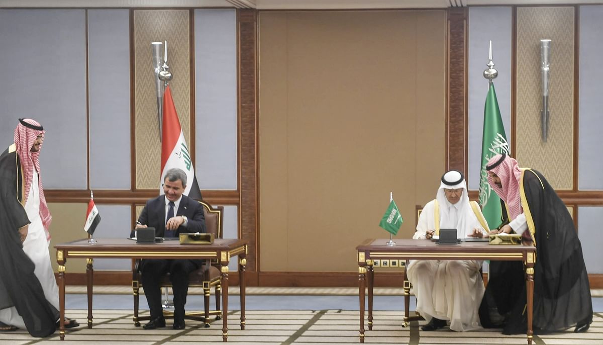 وزير-الطاقة-يوقِّع-اتفاق-مشروع-الربط-الكهربائي-بين-السعودية-والعراق