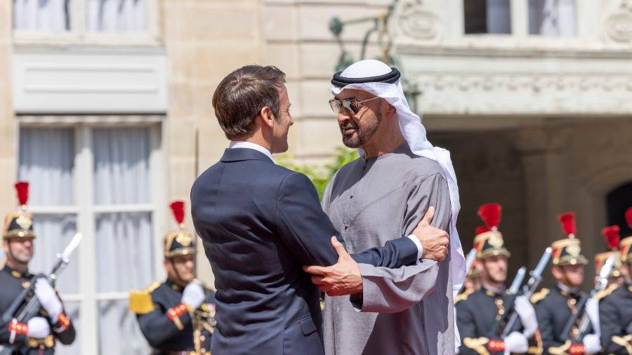 محمد-بن-زايد:-فرنسا-صديق-وحليف-استراتيجي-لدولة-الإمارات