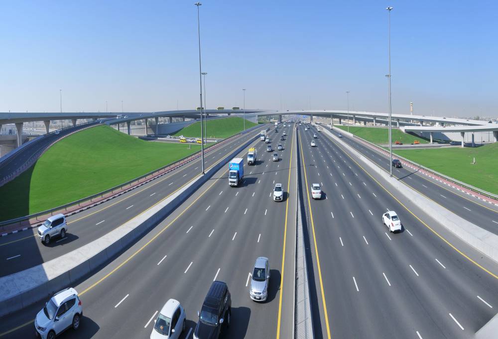 إنجاز-المرحلة-الثانية-من-امتداد-طريق-الإمارات-أغسطس-2023