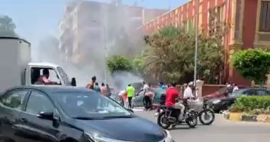 السيطرة-على-حريق-سيارة-فى-أحد-شوارع-حى-الشرق-ببورسعيد.-فيديو
