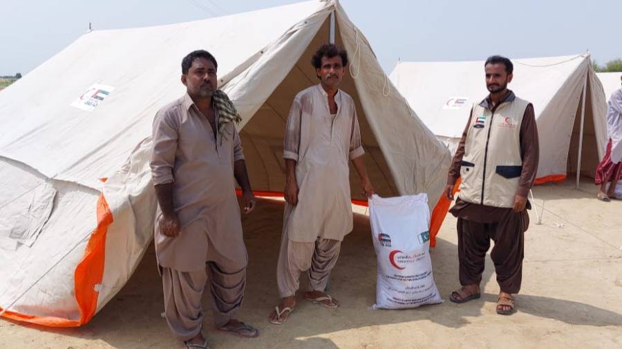 حمدان-بن-زايد-يوجّه-بتقديم-مساعدات-عاجلة-للمتأثرين-من-فيضانات-بلوشستان-في-باكستان