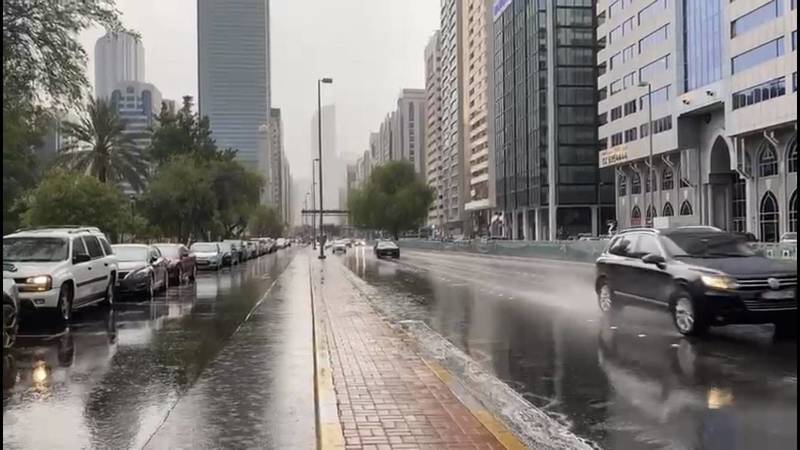 تعرف-الى-أسباب-هطول-الأمطار-خلال-الصيف-في-الإمارات
