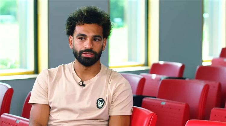محمد-صلاح-يتحدث-عن-بداية-ليفربول-السيئة-والمتنافسين-على-لقب-الدوري-الإنجليزي-ويعترف:-لست-قدوة