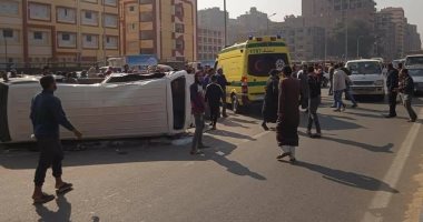 إصابة-14-شخصا-فى-حادث-انقلاب-ميكروباص-على-طريق-“كفر-الشيخ-–-دسوق”
