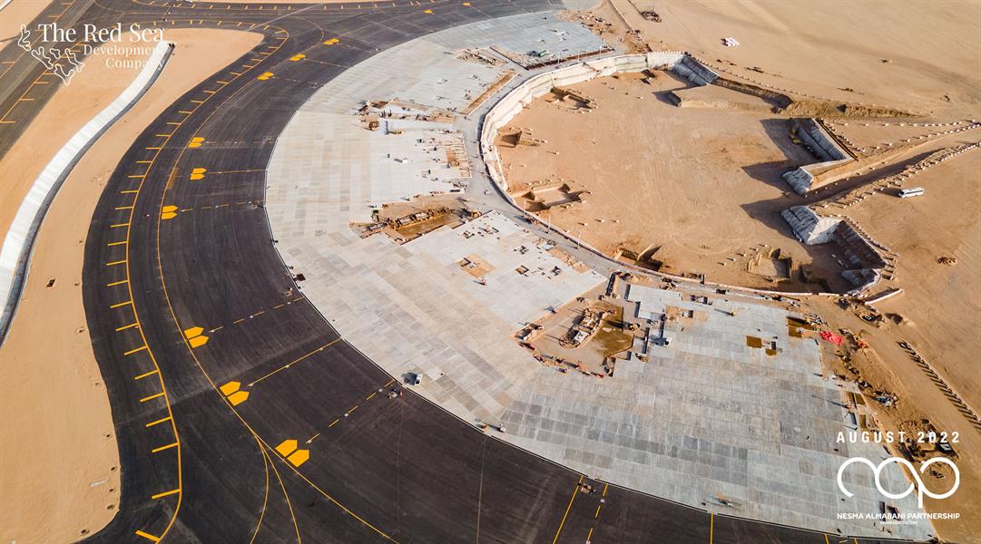 شاهد-صور-جوية-ترصد-التقدم-في-مشروع-مطار-البحر-الأحمر-الدولي