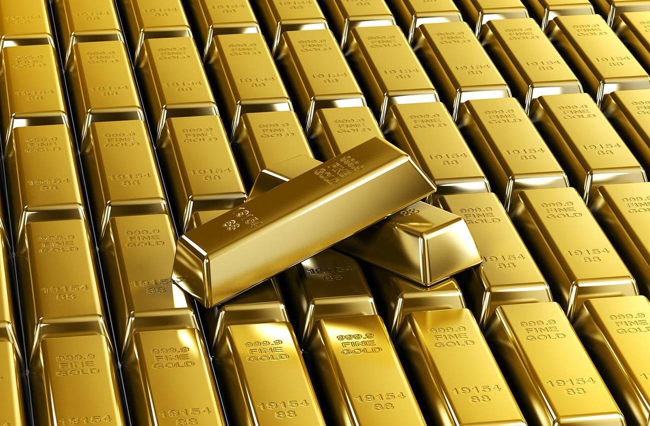 أسعار-الذهب-تنخفض-إلى-ما-دون-1800-دولار