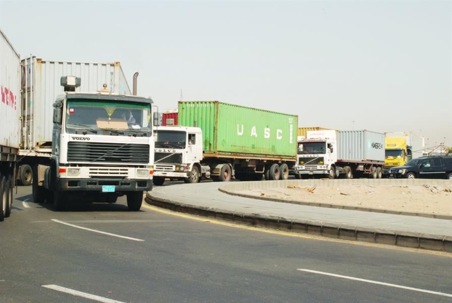 النقل-تعلن-آلية-حجز-مواعيد-دخول-الشاحنات-بساعات-المنع-في-الرياض-وجدة