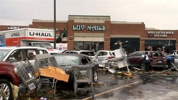 إصابة-600-شخص-نتيجة-إعصار-في-ولاية-أركنساس-الأمريكية