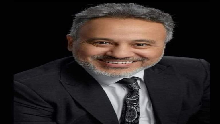 عمرو-محمود-ياسين-يهنئ-إيهاب-فهمي-على-توليه-رئاسة-المركز-القومي-للمسرح