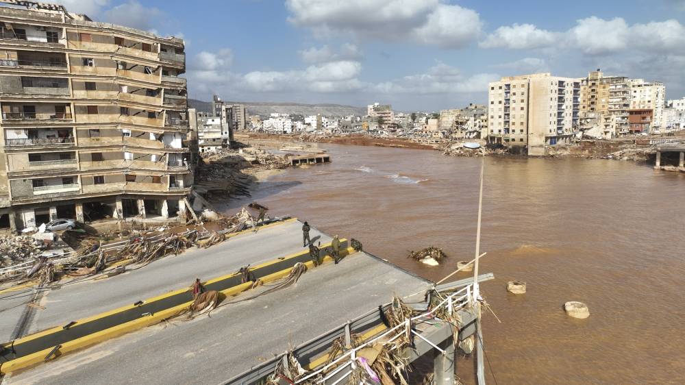 «الهلال-الأحمر-الإماراتي»-تعزز-عملياتها-الإغاثية-لمتضرري-الفيضانات-في-ليبيا
