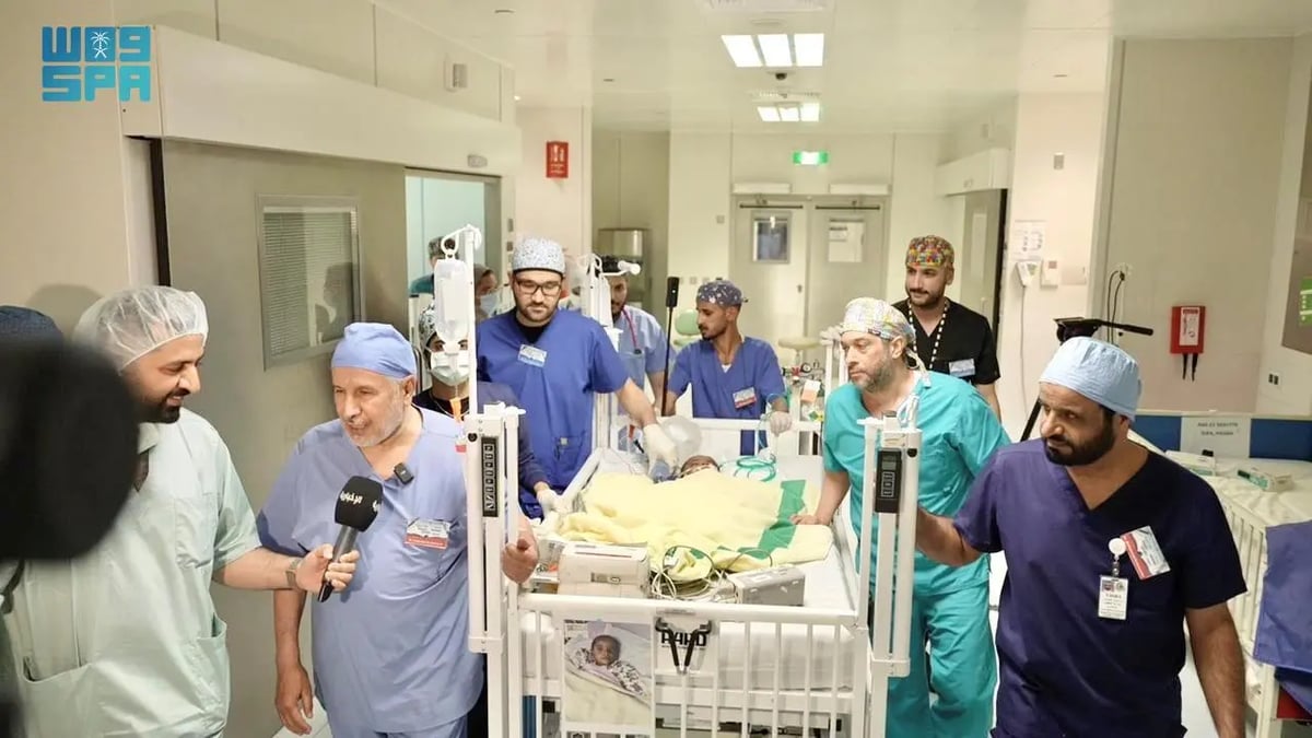 نجاح-فصل-التوأم-السيامي-النيجيري-“حسنة-وحسينة”-بعد-عملية-جراحية-معقدة-بمستشفى-الملك-عبدالله