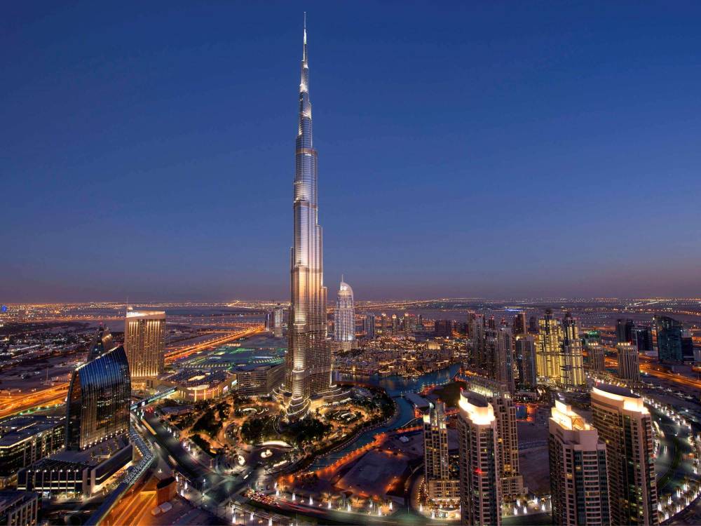 مصارف-الإمارات-تضيف-300-مليار-درهم-إلى-بند-الودائع-في-2023