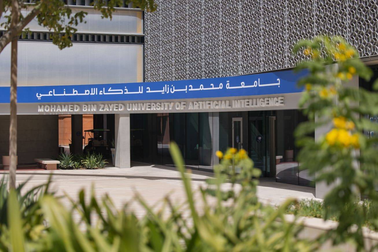 جامعة-محمد-بن-زايد-للذكاء-الاصطناعي-تدعم-قطاع-الرعاية-الصحية