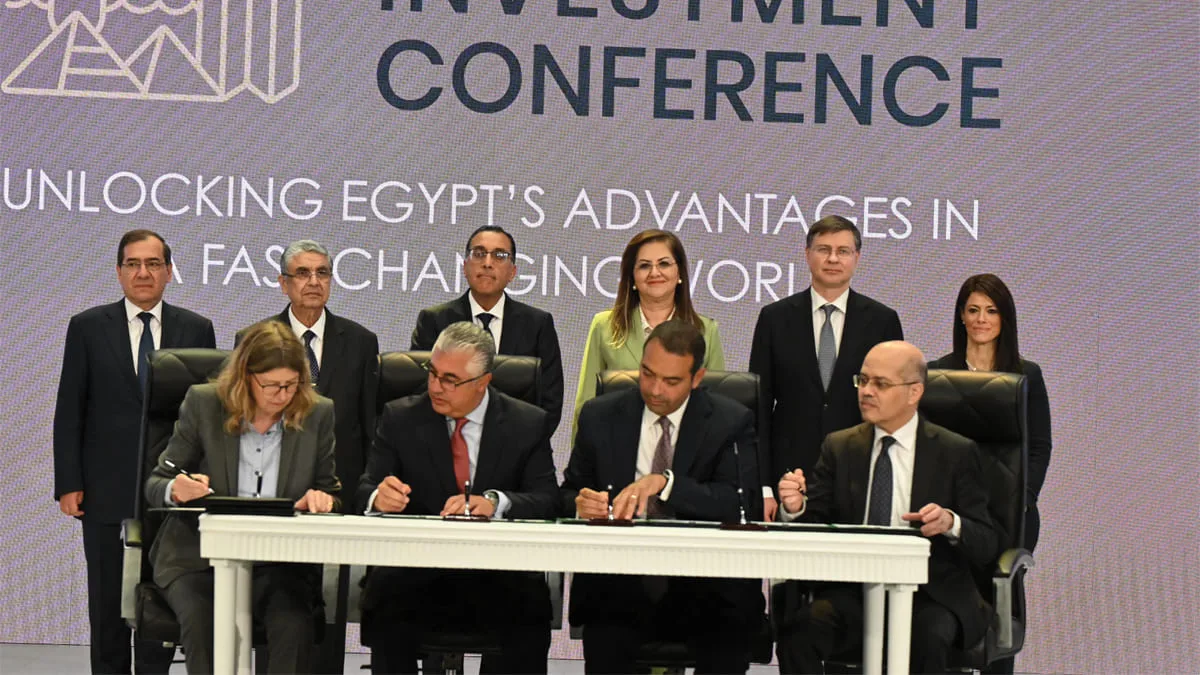 فولكس-فاجن-توقع-اتفاقية-دراسة-جدوى-لتصنيع-السيارات-في-مصر